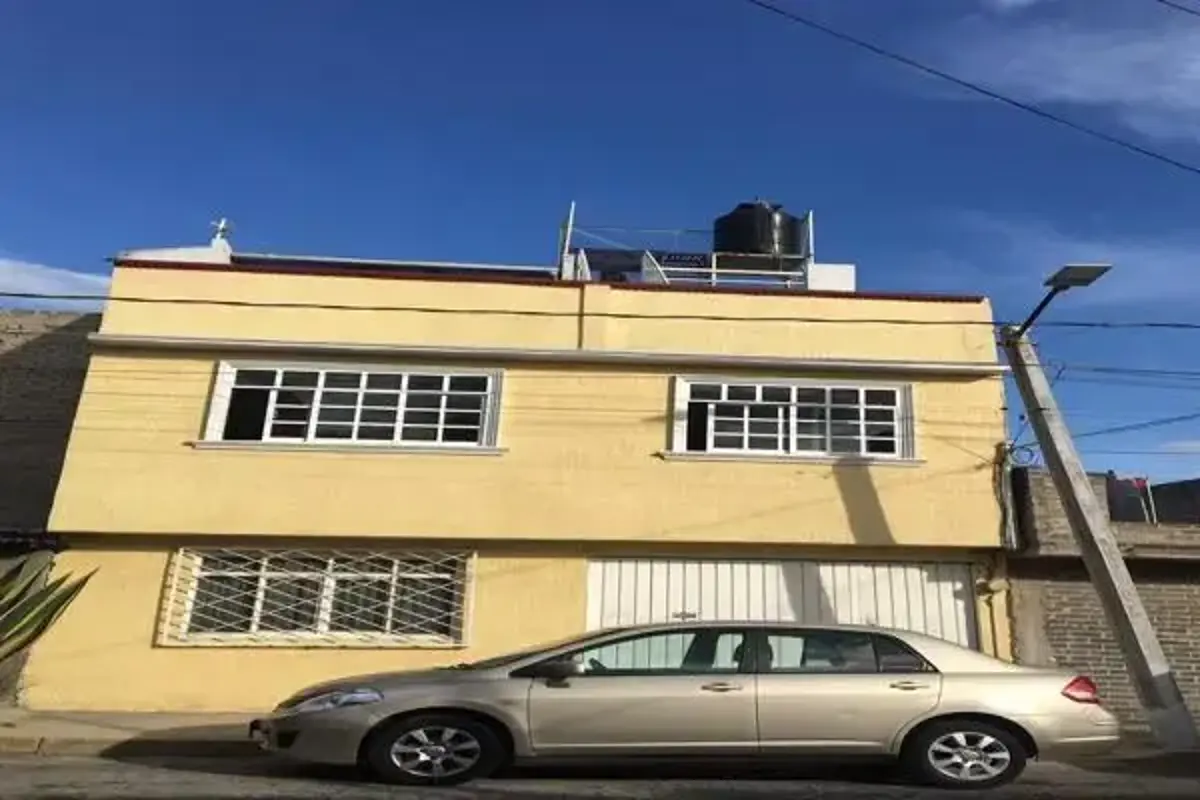 Casa en venta en Sauces Coalicion, Ecatepec de Morelos — foto 1 de 30
