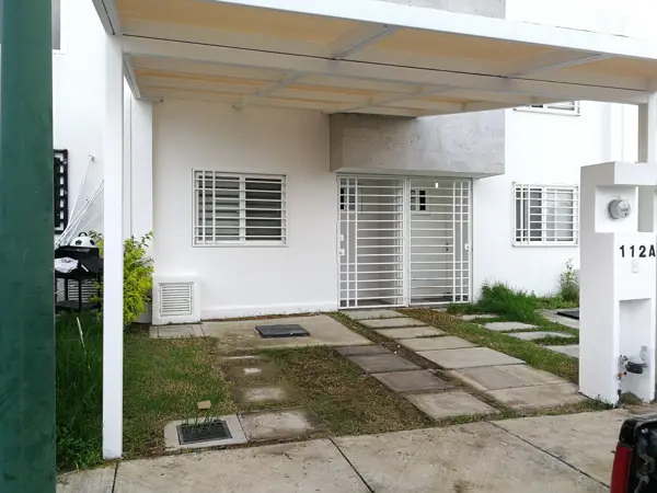 Casa en renta en Tres Cantos, León — foto 2 de 14