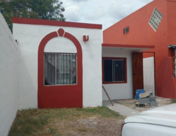 Casa en venta en Toboganes, Nuevo Laredo — foto 3 de 8
