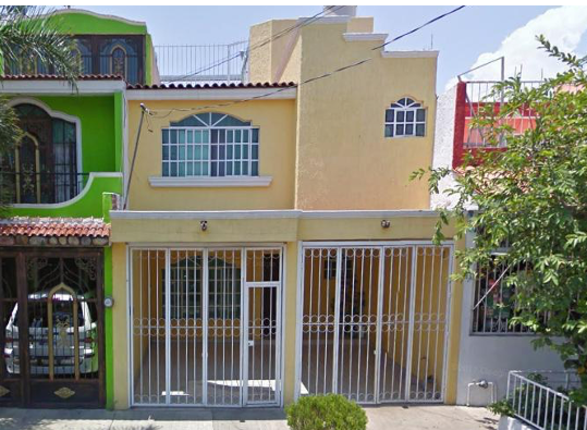 Casa en venta en Circunvalacion Oblatos, Guadalajara — foto 1 de 8