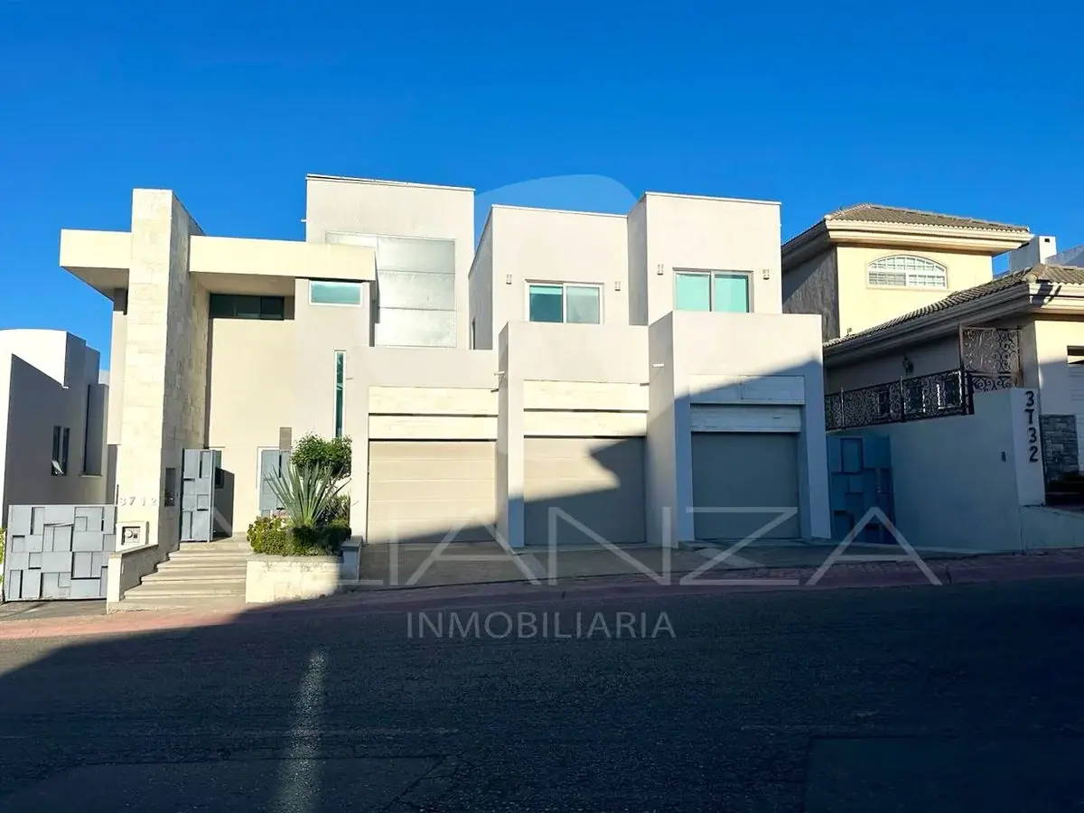 Casa en venta en Cumbres de Juarez, Tijuana — foto 1 de 6