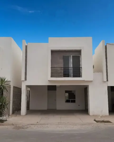 Renta de casa en Paseo Áurea