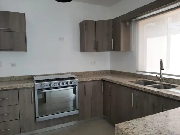 Casa en renta en Paseo Aurea, Torreón — foto 2 de 10