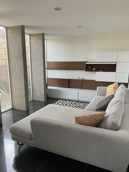 Casa en venta en Huertas la Joya Queretaro, con alberca y 4 recamaras.