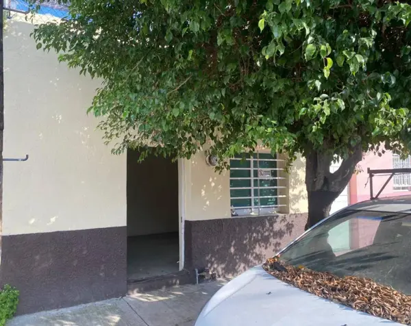 CASA OPORTUNIDAD 153 METROS CERCA JAVIER MINA 2.050.000 NEGOCIABLE SOLO RECURSOS PROPIOS