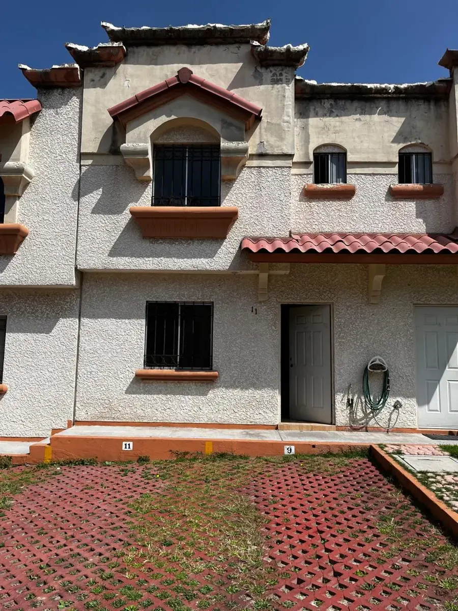 Casa en venta en Villa del Real, Tecámac — foto 1 de 32