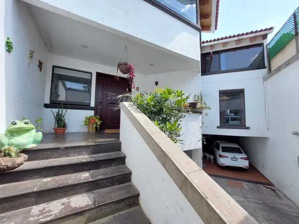Casa en venta en San Nicolás Totolapan, La Magdalena Contreras — foto 2 de 37