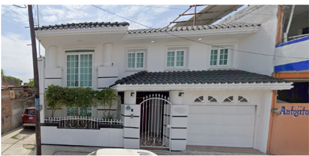 Casa en venta en Cazones, Poza Rica de Hidalgo — foto 1 de 9