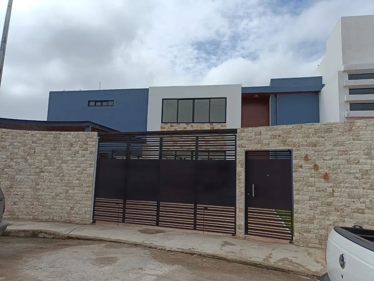 Casa en venta en Altabrisa, Mérida — foto 1 de 21