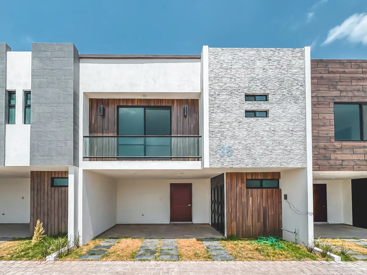 Casa en venta en Santa Barbara Almoloya, San Pedro Cholula — foto 1 de 34