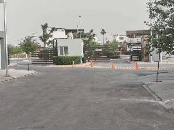 Casa en venta en Cumbres Jade, Monterrey — foto 2 de 34