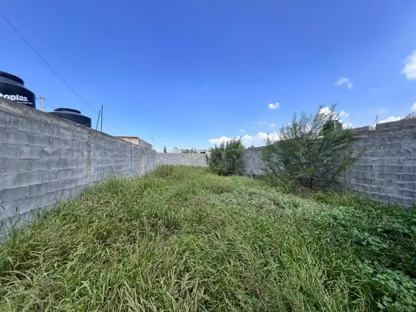 Terreno en venta en Arteaga Centro, Arteaga — foto 2 de 4