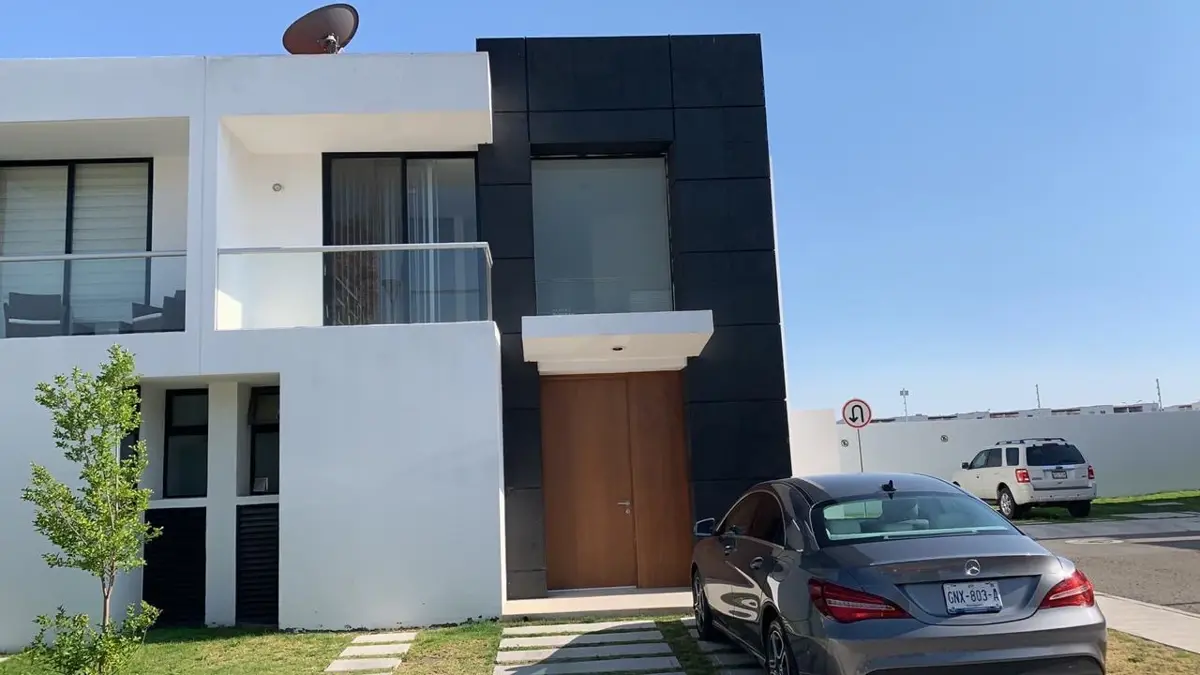 Casa en venta en Valle de Juriquilla, Querétaro — foto 1 de 22