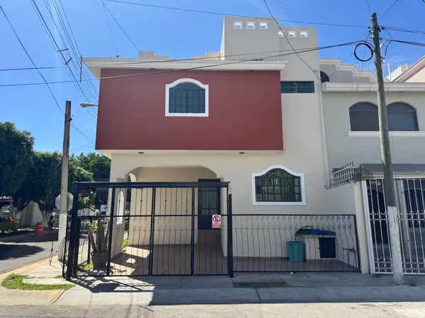 Casa en venta en Francisco Villa, Zapopan — foto 3 de 24
