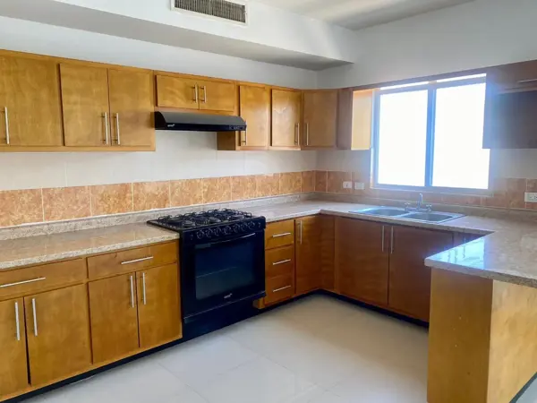 Casa en venta en Los Viñedos, Torreón — foto 3 de 18