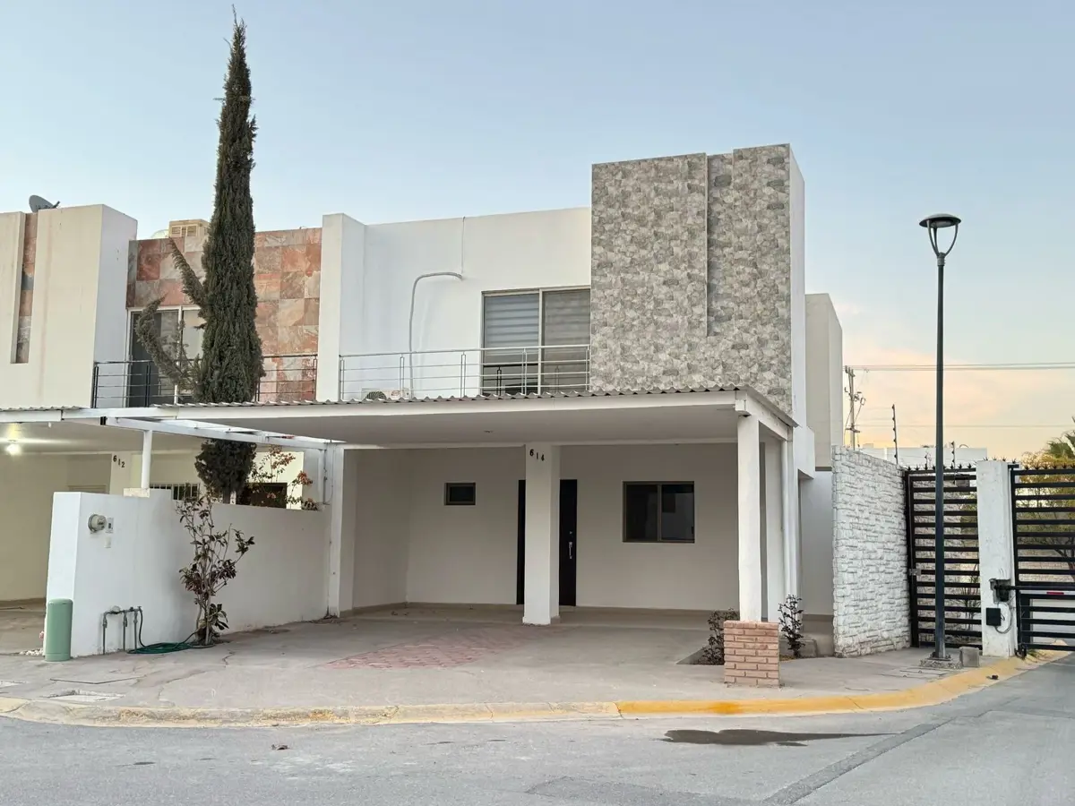 Casa en venta en Los Viñedos, Torreón — foto 1 de 18