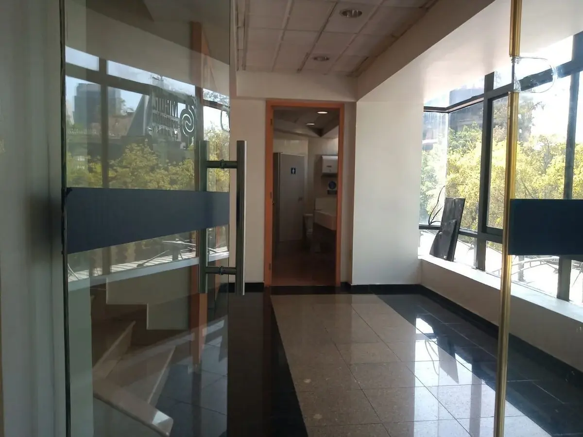 Oficina en renta en Juarez, Cuauhtémoc — foto 1 de 16
