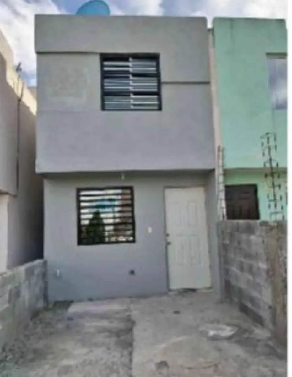 Casa en venta en Valle del Roble, Cadereyta Jiménez — foto 1 de 13