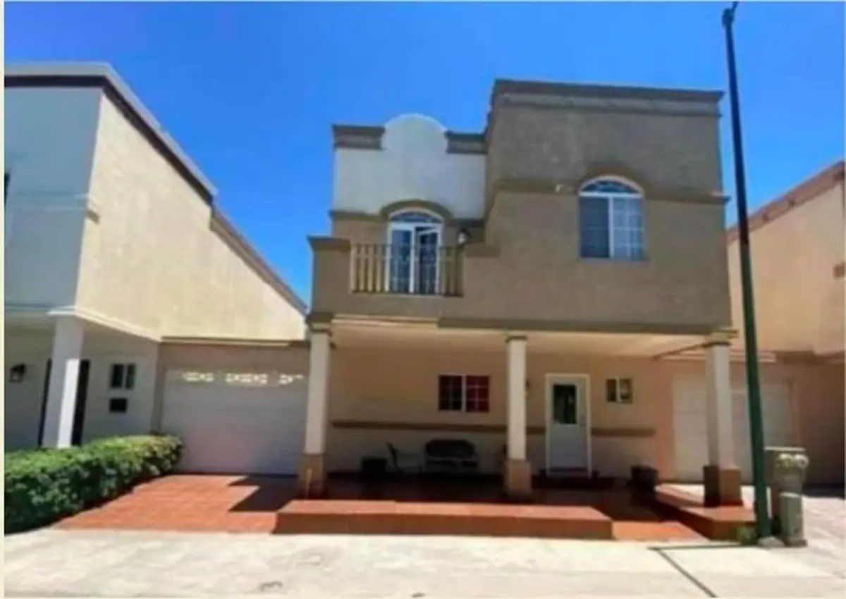 Casa en venta en Paseo de los Nogales, Juárez — foto 1 de 8