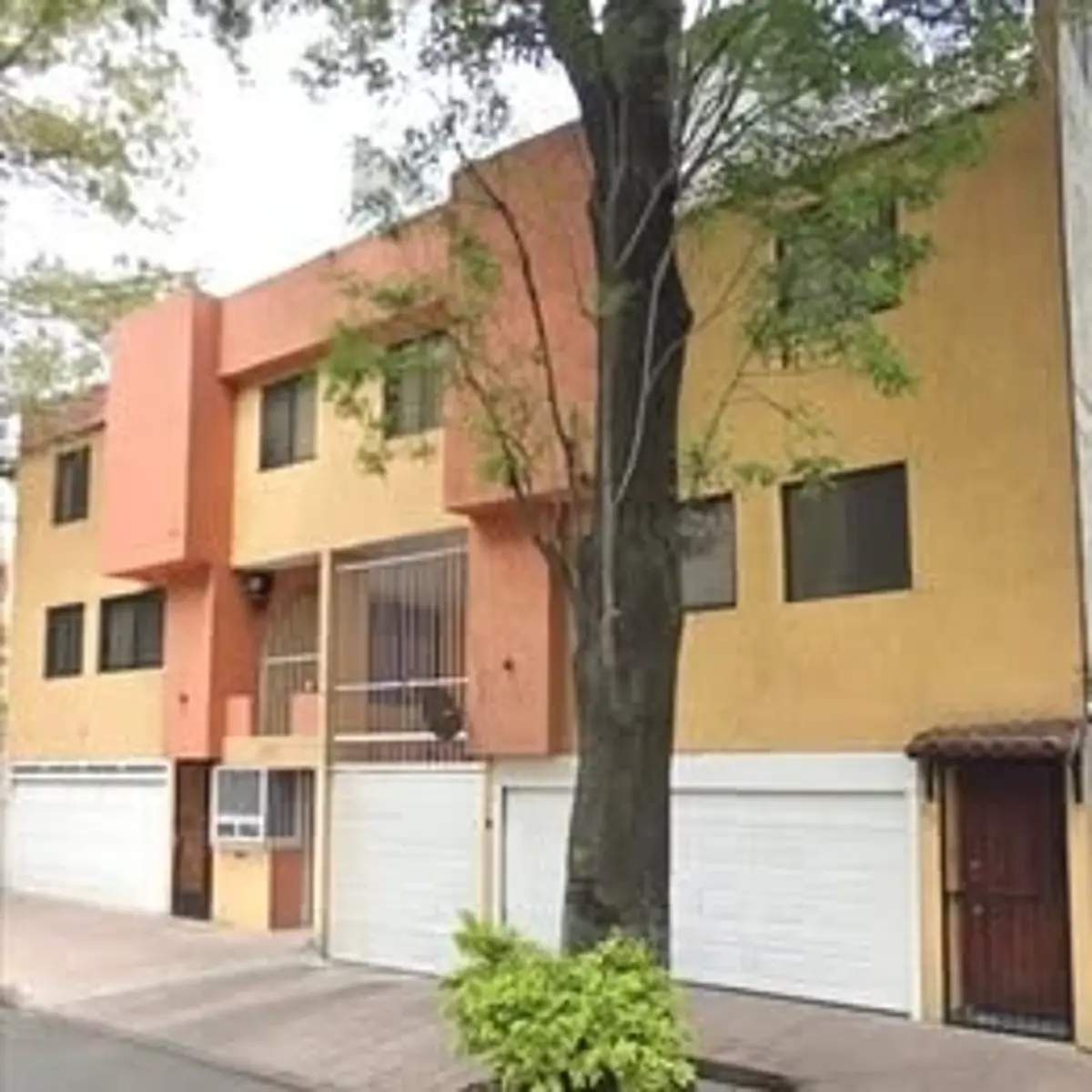 Casa en venta en Angel Zimbron, Azcapotzalco — foto 1 de 17