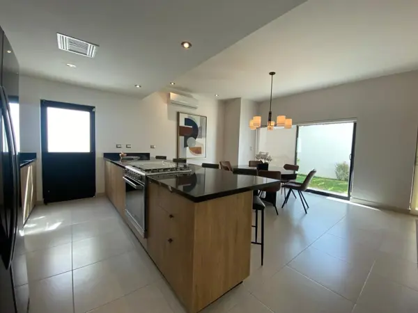 Casa en venta en La Rioja Residencial, Torreón — foto 3 de 27