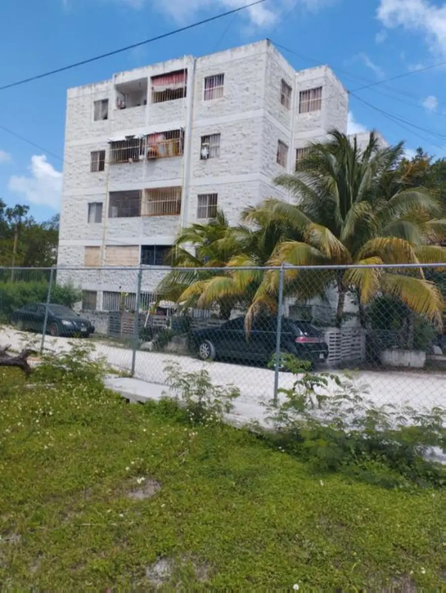 Casa en venta en Emiliano Zapata 2a Secc, Ecatepec de Morelos — foto 1 de 17