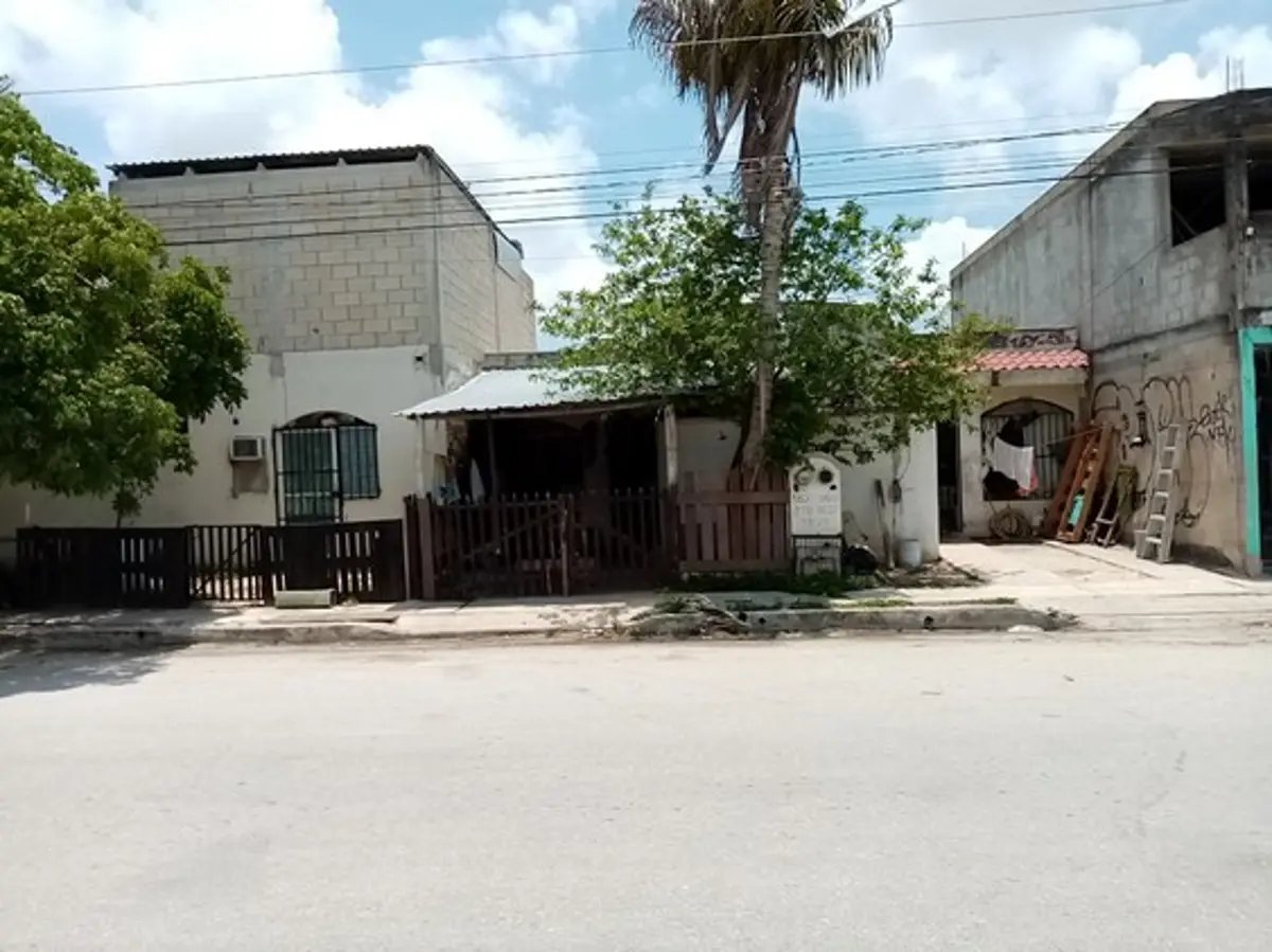 Casa en venta en Supermanzana 211, Benito Juárez — foto 1 de 8