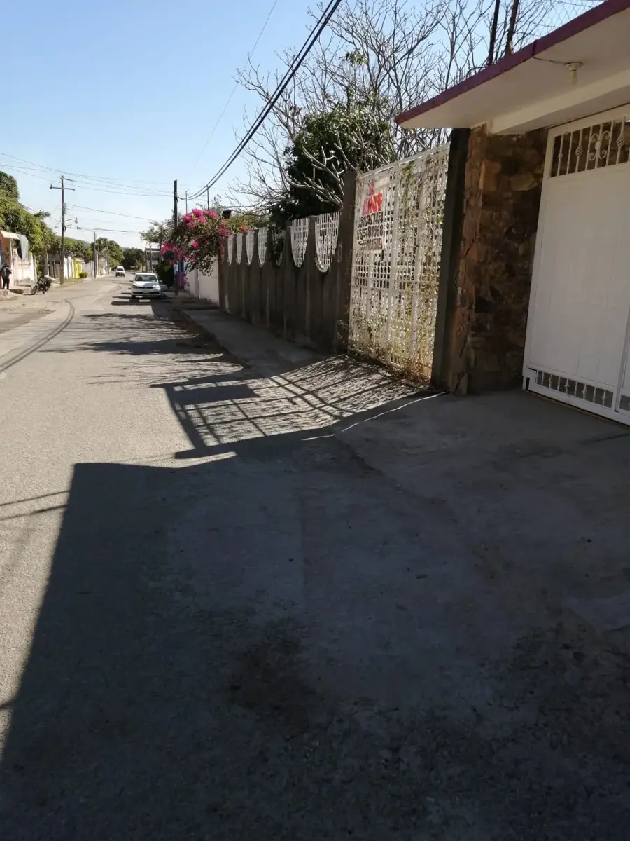 Terreno en venta en Adolfo Lopez Mateos, Salina Cruz — foto 1 de 7