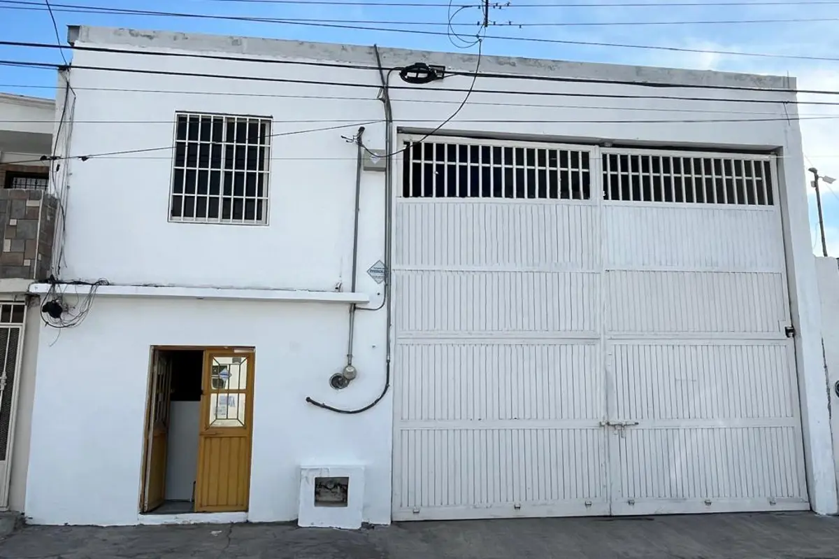 Bodega en renta en Provivienda, Saltillo — foto 1 de 8