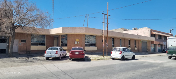 ?? ¡Espacio comercial en renta ideal para ferretería o negocio!