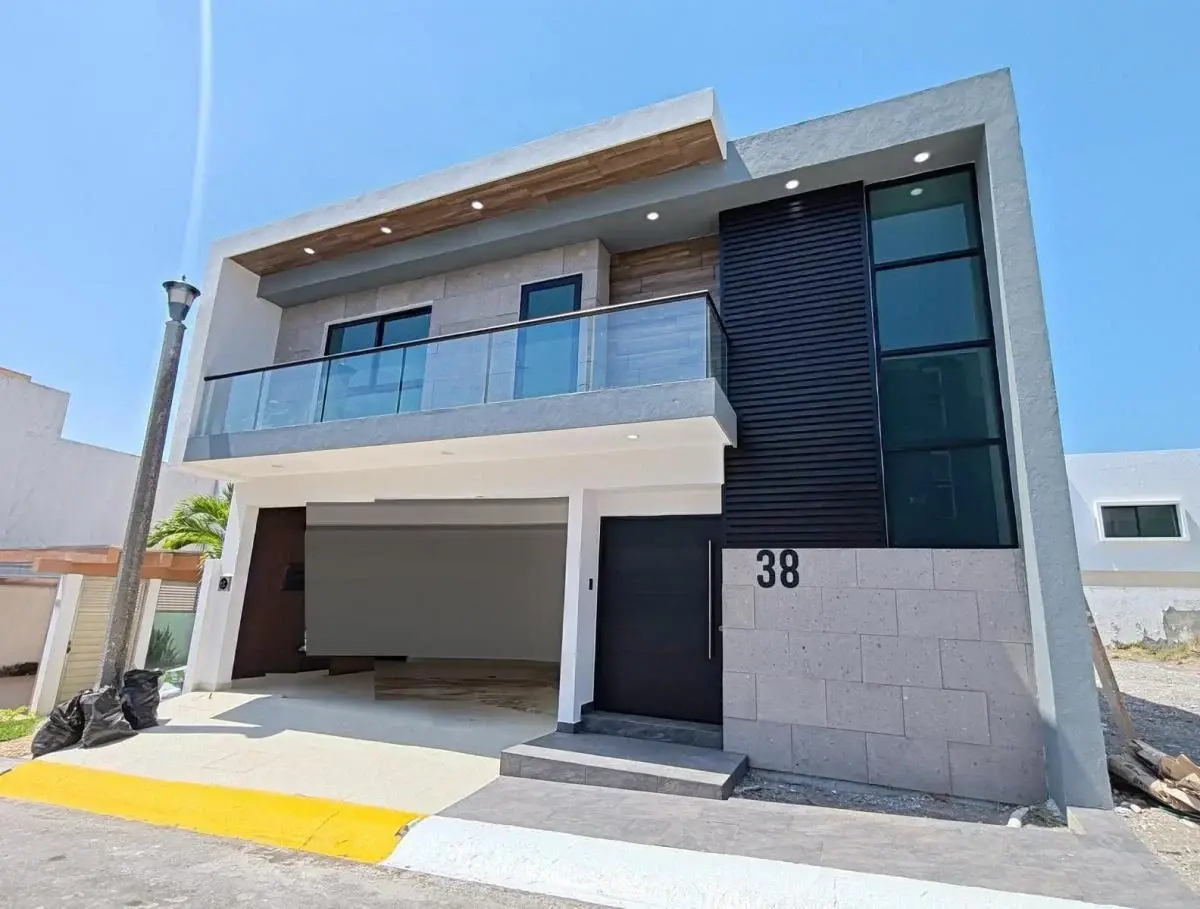 Casa en venta en Las Lomas Residencial, Alvarado — foto 1 de 26