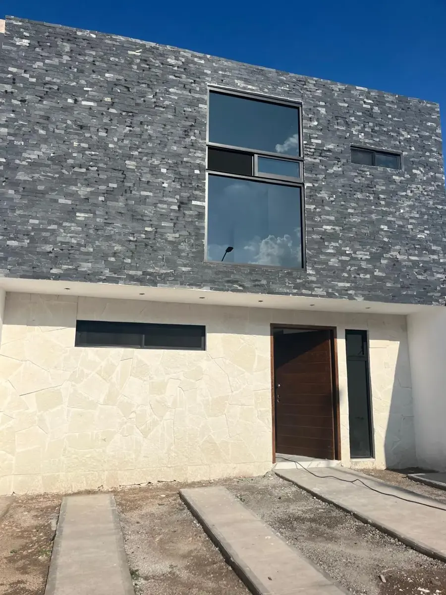 Casa en venta en La Misión, San Juan del Río — foto 1 de 12