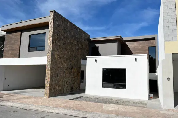 Casa en venta en La Joya, Arteaga — foto 2 de 23