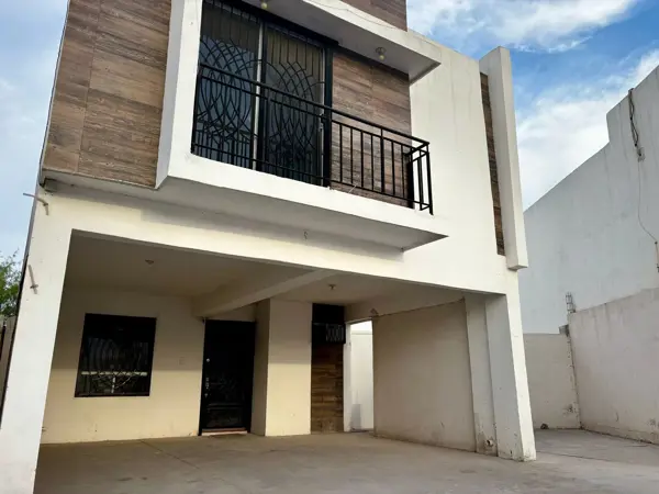 Casa en venta en Arezzo, Torreón — foto 2 de 31