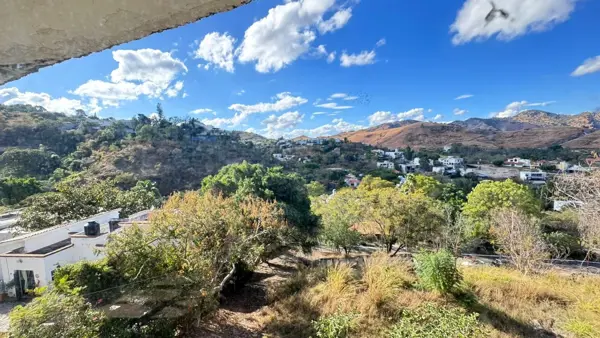 Casa en venta en Las Cañadas (Bosques de San Isidro), Zapopan — foto 2 de 30