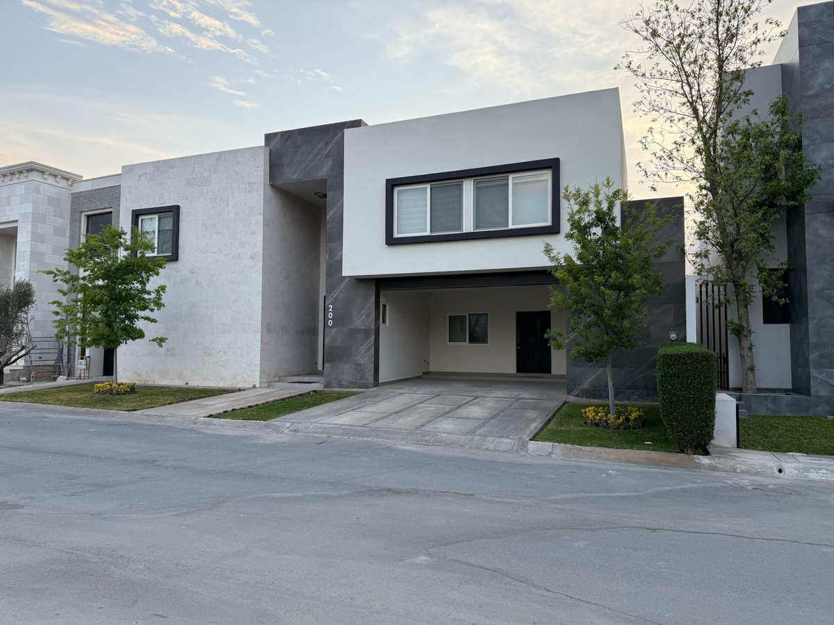 Casa en renta en Peña Alta, Saltillo — foto 1 de 34