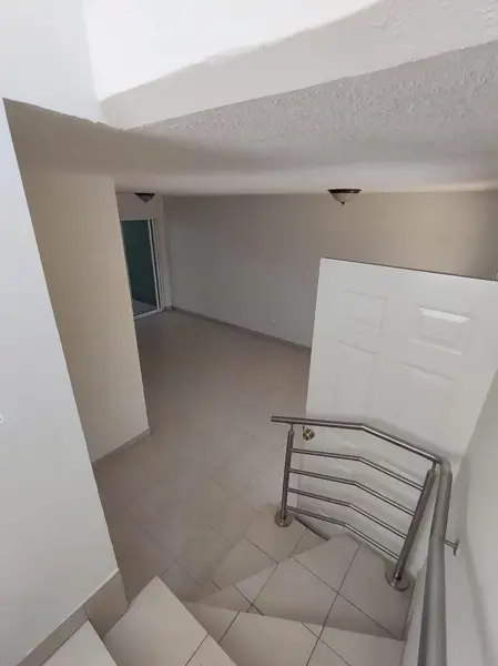 Casa en venta en Villa Residencial Santa Fe 1ra. Sección, Tijuana — foto 2 de 17