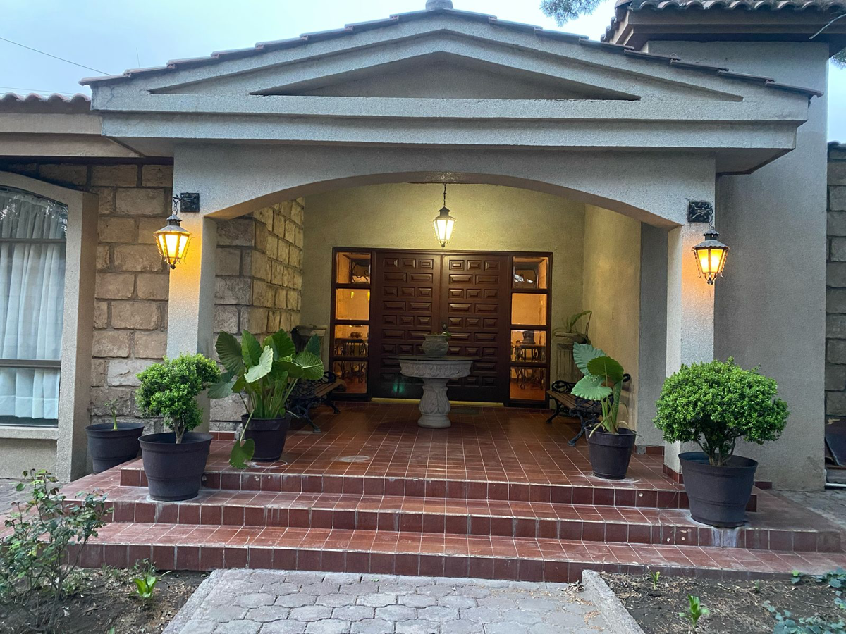 Casa en venta en Las Cabañas, Saltillo — foto 1 de 30