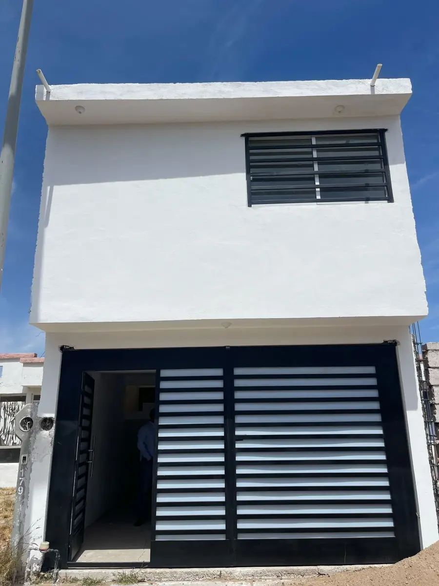 Casa en venta en Las Azucenas, Querétaro — foto 1 de 6