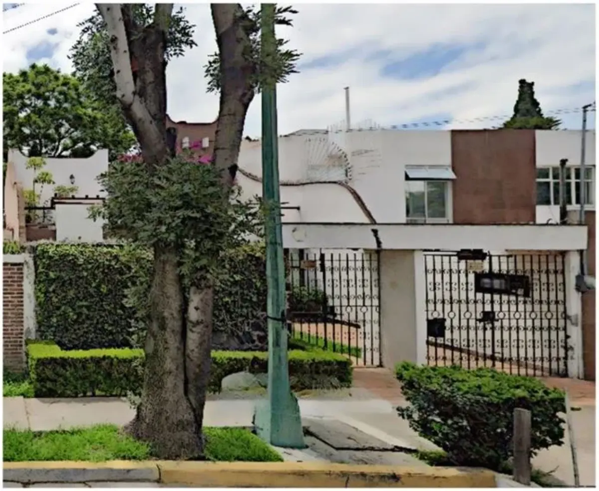 Casa en venta en Romero de Terreros, Coyoacán — foto 1 de 9