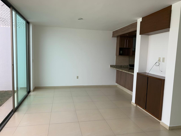 Casa en renta en Residencial Sorrento, Tlajomulco de Zúñiga — foto 3 de 45