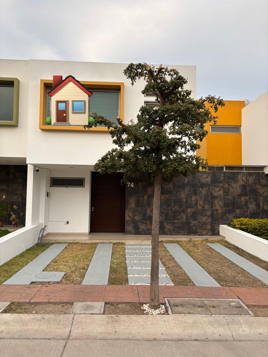 Casa en renta en Residencial Sorrento, Tlajomulco de Zúñiga — foto 1 de 45