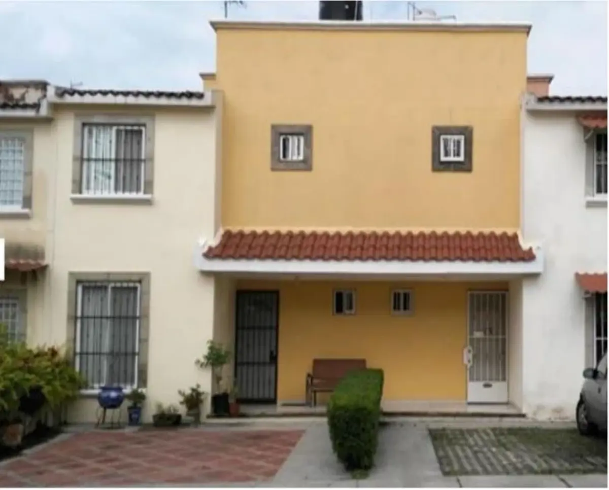 Casa en venta en Los Pinos Jiutepec, Jiutepec — foto 1 de 12