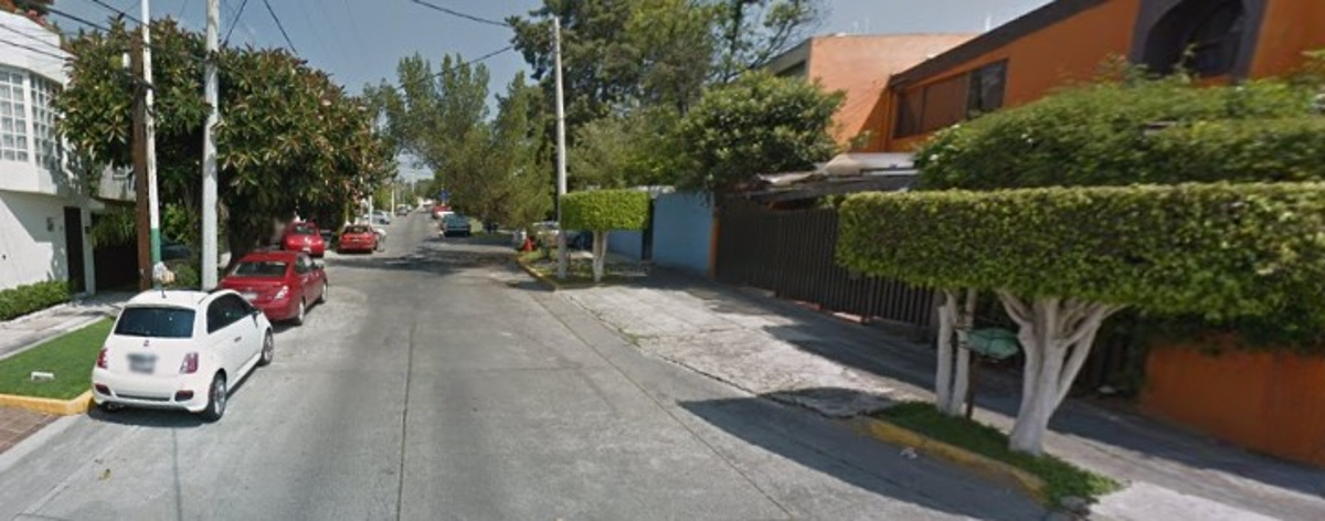 Casa en venta en Ciudad Satelite, Naucalpan de Juárez — foto 1 de 23