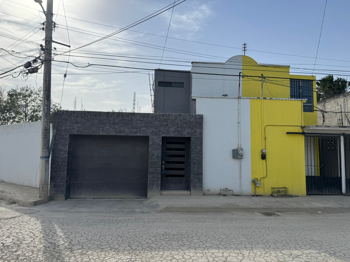 Casa en venta en Hacienda Praderas, Matamoros — foto 1 de 10