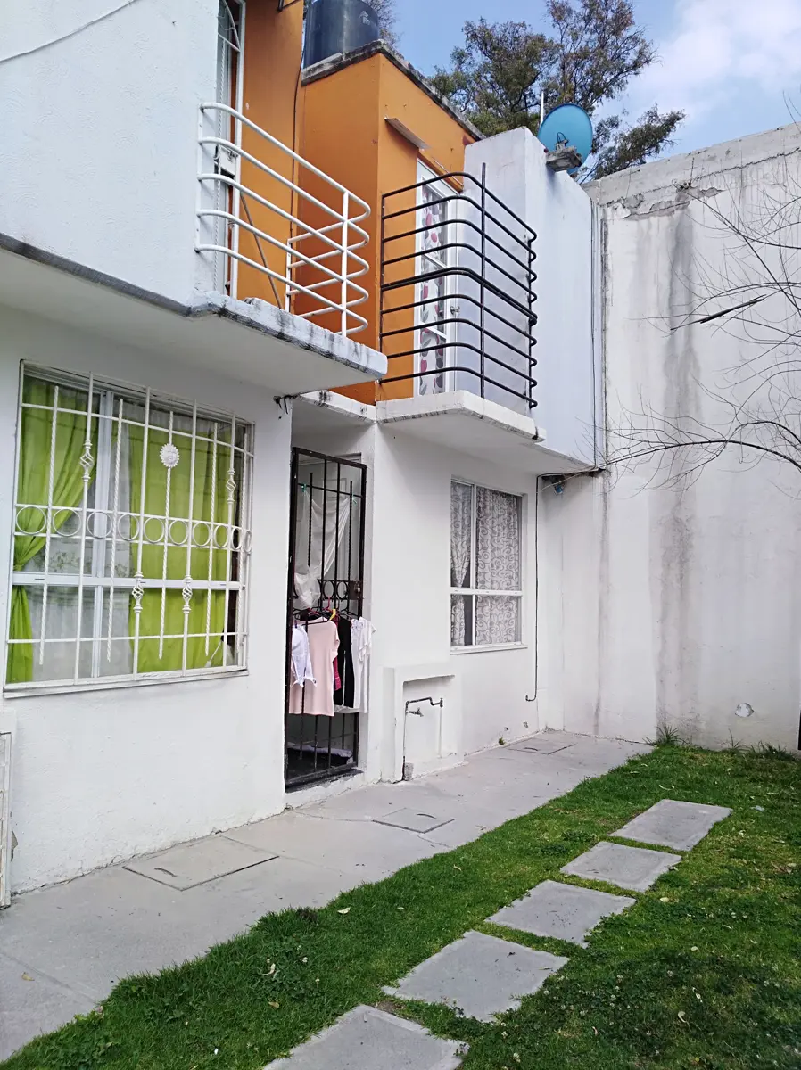 Casa en venta en El Bosque Tultepec, Tultepec — foto 1 de 15