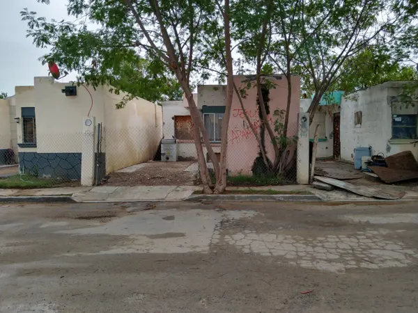 Casa en venta en Toboganes, Nuevo Laredo — foto 2 de 15