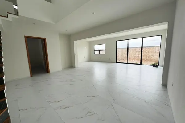 Casa en venta en La Escondida, Saltillo — foto 2 de 21
