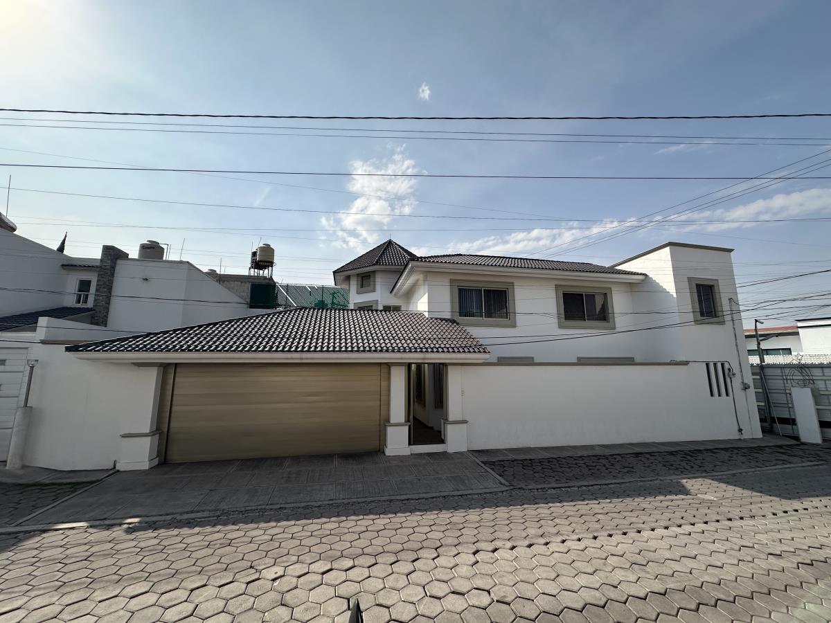 Casa en venta en Campestre Morillotla, San Andrés Cholula — foto 1 de 27