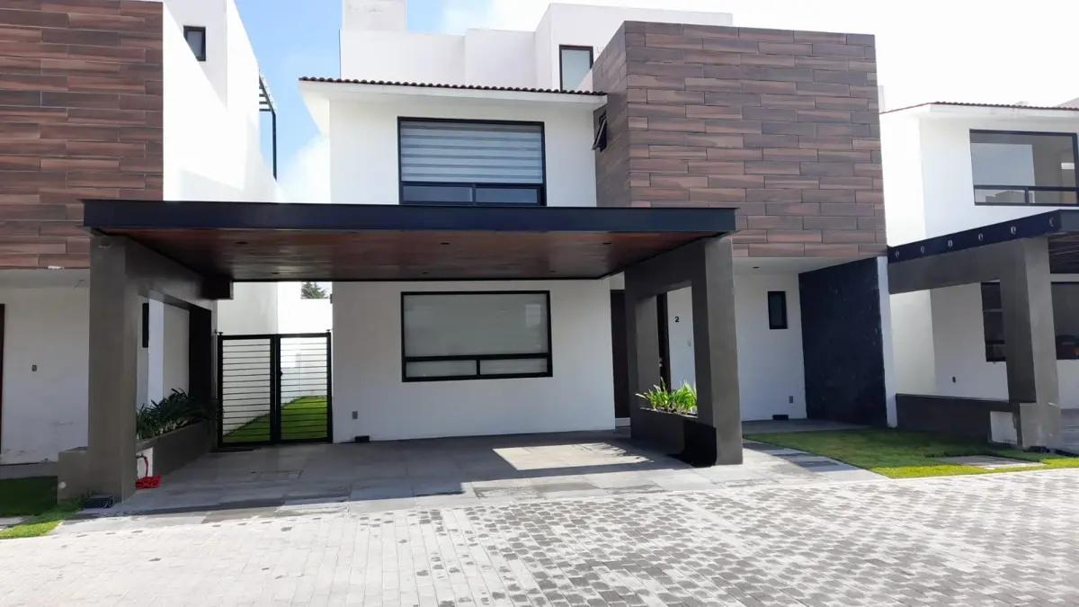 Casa en venta en La Providencia, Metepec — foto 1 de 34